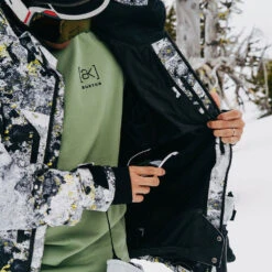 Burton [ak] Gore-Tex Swash Snowboardjacke Limeade Lichen Herren -Skiausrüstung burton ak gore swash jacket 10001109964 07 gross