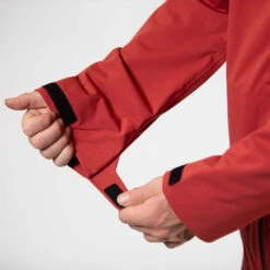 Jones Peak Bagger Skijacke Safety Red Herren -Skiausrüstung jones peak bagger jacket safety red 07 gross