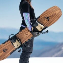 Jones Womens Flagship Snowboard Damen 9 Jones Womens Flagship Snowboard Damen -Skiausrüstung jones womens flagship 2023 03 grossxa9rk8oCcSKyp