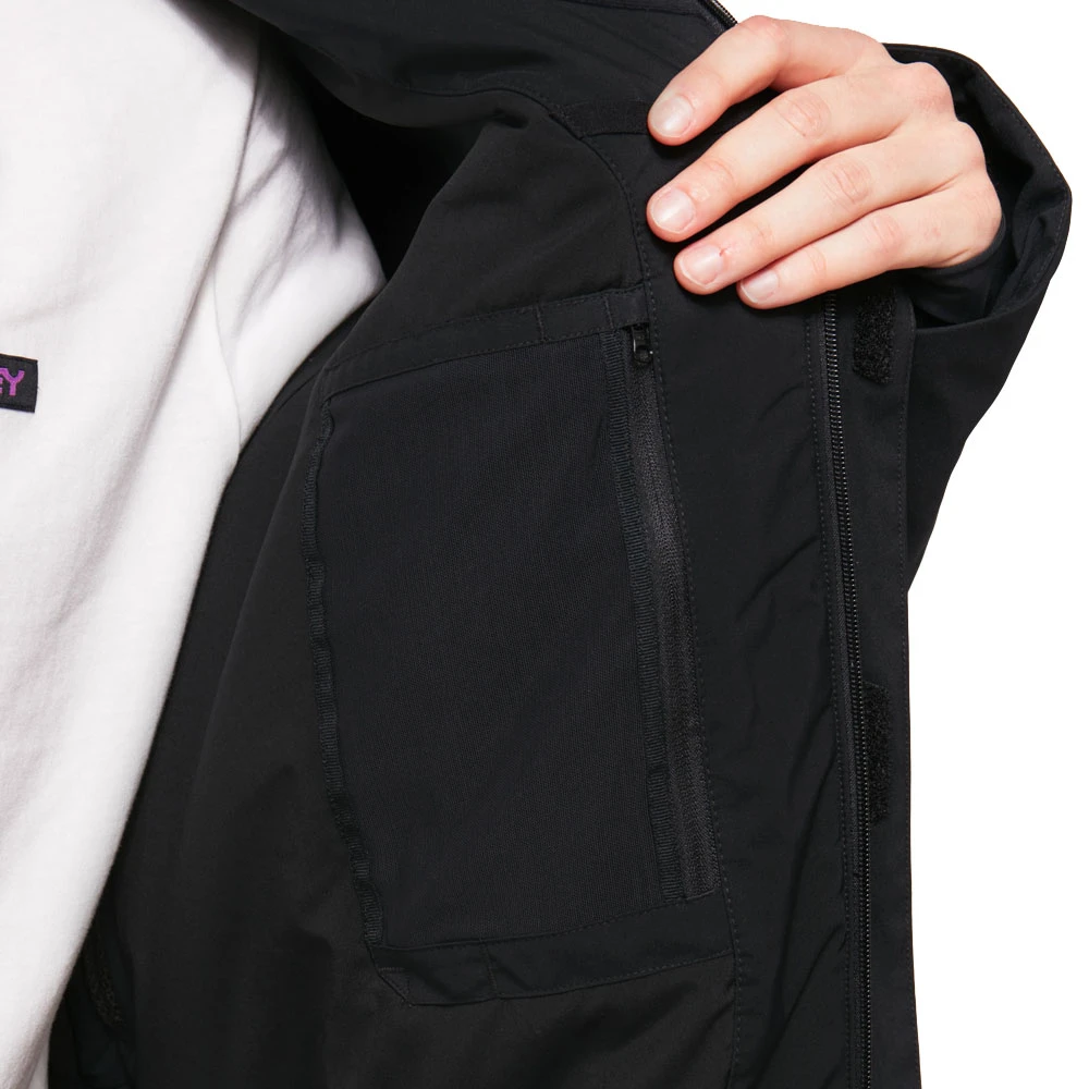 Oakley Sub Temp RC GTX Snowboardjacke Blackout Herren 3 Oakley Sub Temp RC GTX Snowboardjacke Blackout Herren – Bild 3