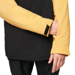 Oakley TNP Insulated Anorak Skiwindbreaker Blackout/Pure Gold Herren -Skiausrüstung oakley tnp insulated foa400930 9ei 04 gross